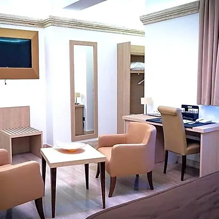 Bhb Hotel