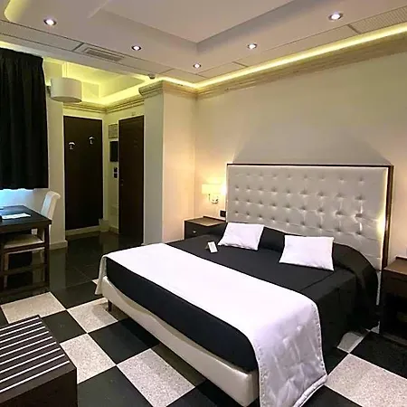 Hotel Bhb 4*